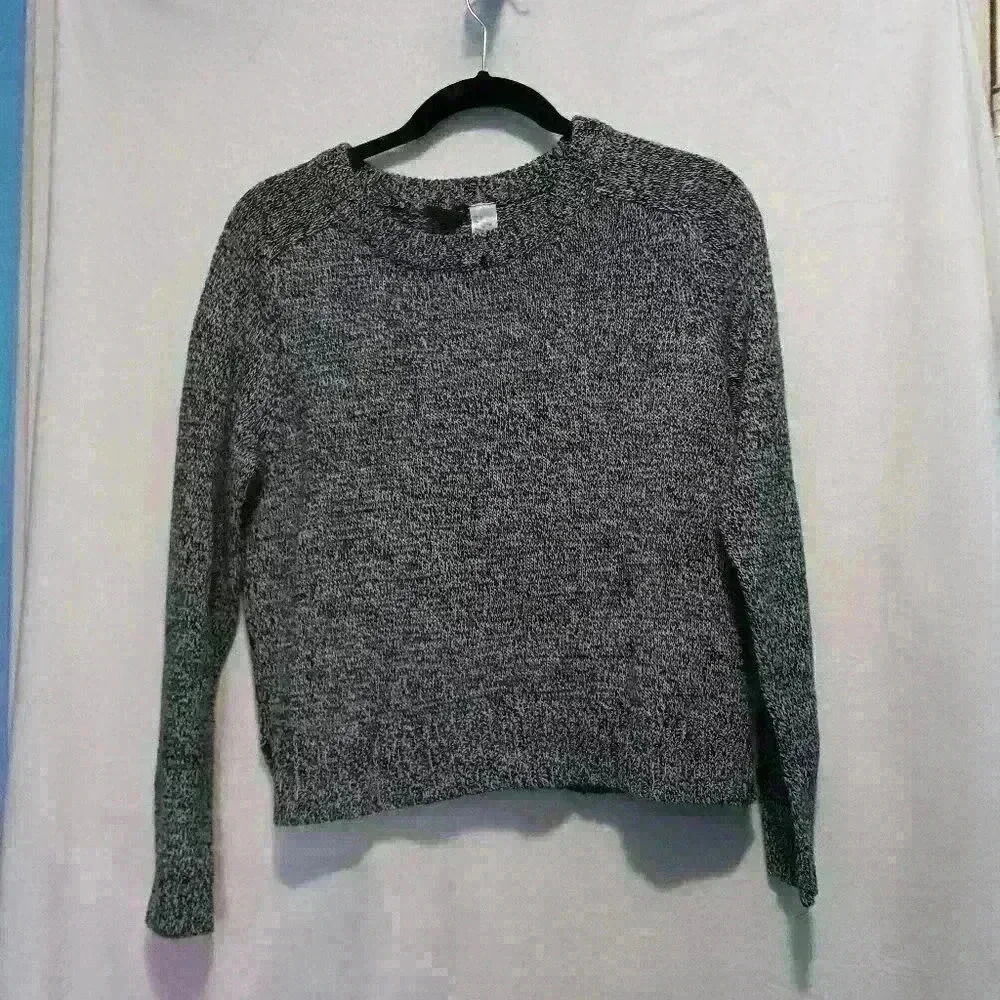 Divided size S black and white merle cropped sweater long sleeve acrylic